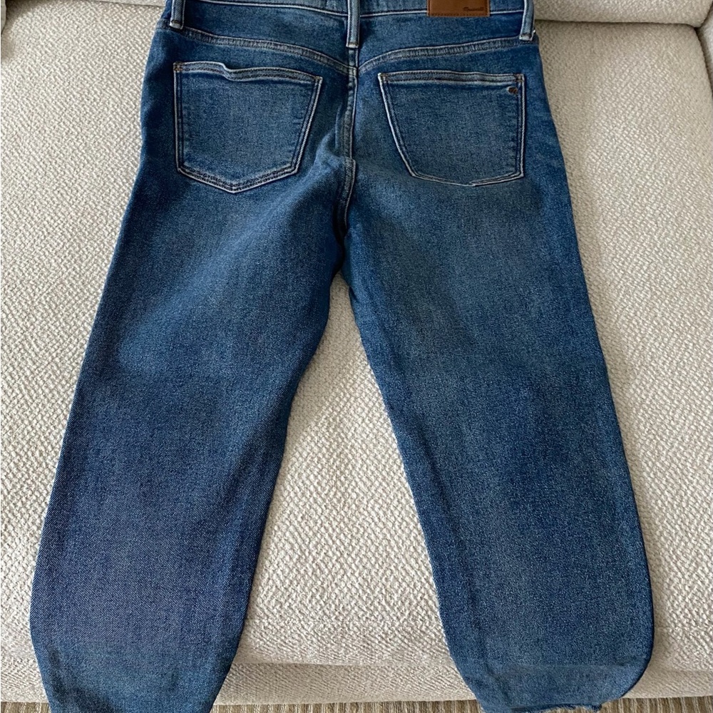 Madewell Women’s Button-Fly Jeans - Picture 2 of 2
